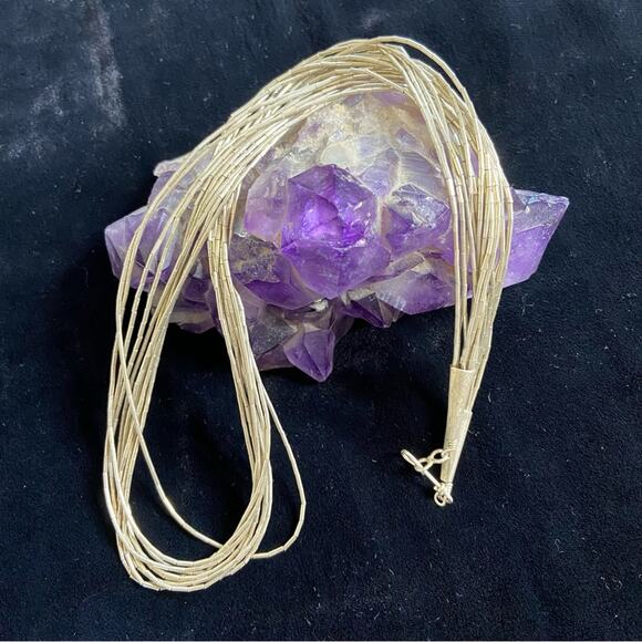 ESTATE STERLING SILVER 10 STRAND 12” LIQUID SILVER HEISHI OLD PAWN - Picture 1 of 9